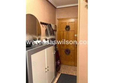 Sale - Apartment - Torrevieja - Centro