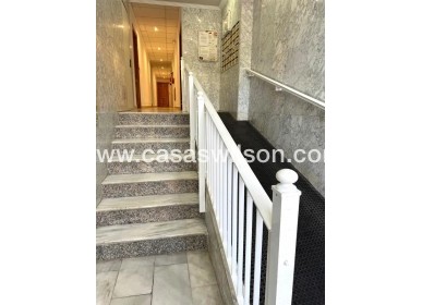 Sale - Apartment - Torrevieja - Centro