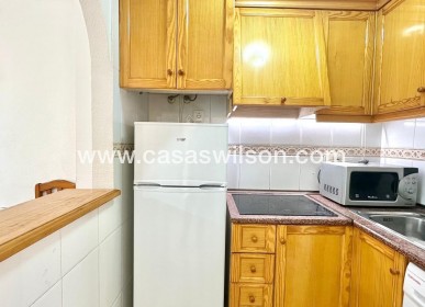 Sale - Apartment - Torrevieja - Centro