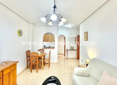 Sale - Apartment - Torrevieja - Centro