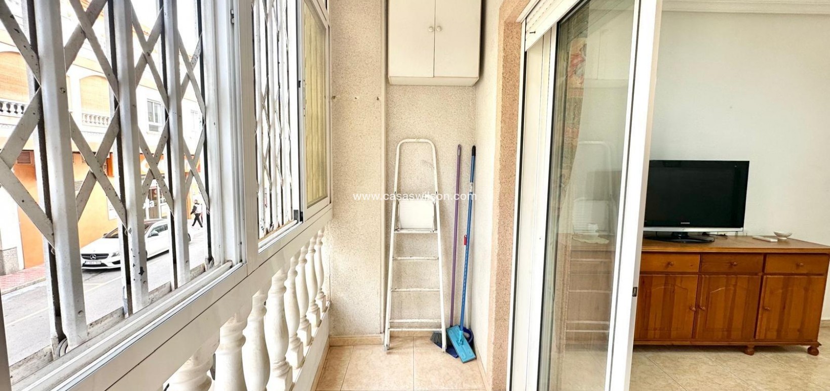 Sale - Apartment - Torrevieja - Centro