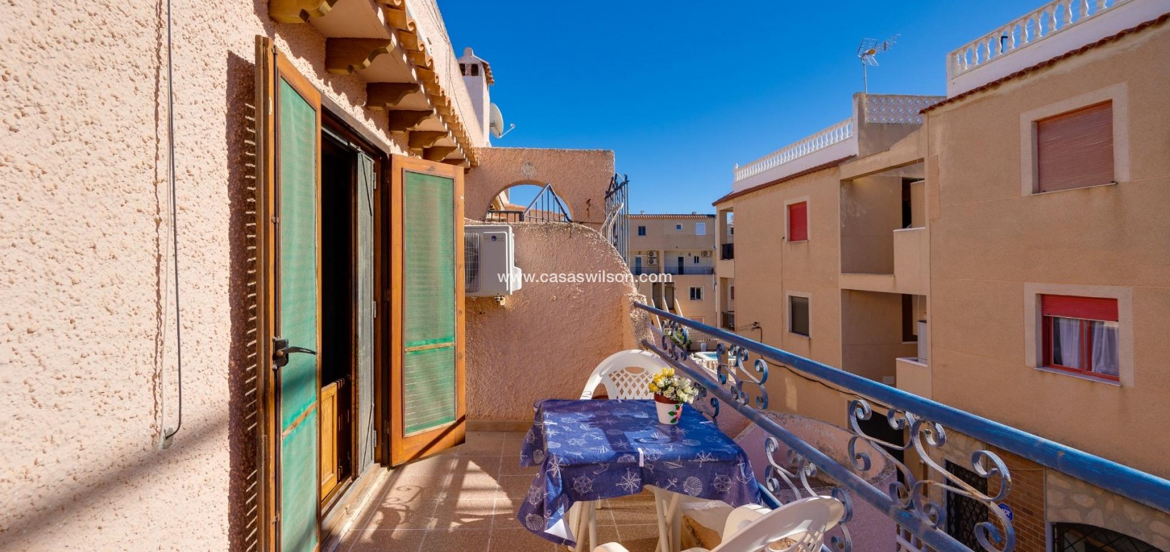 Sale - Bungalow - Torrevieja - La Mata