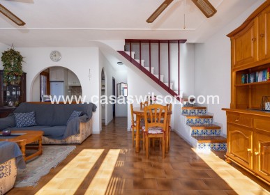 Sale - Bungalow - Torrevieja - La Mata