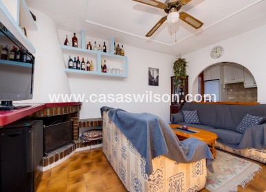 Sale - Bungalow - Torrevieja - La Mata