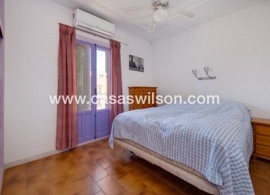 Sale - Bungalow - Torrevieja - La Mata