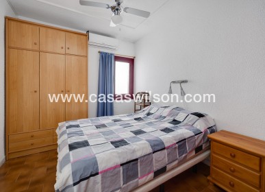 Sale - Bungalow - Torrevieja - La Mata