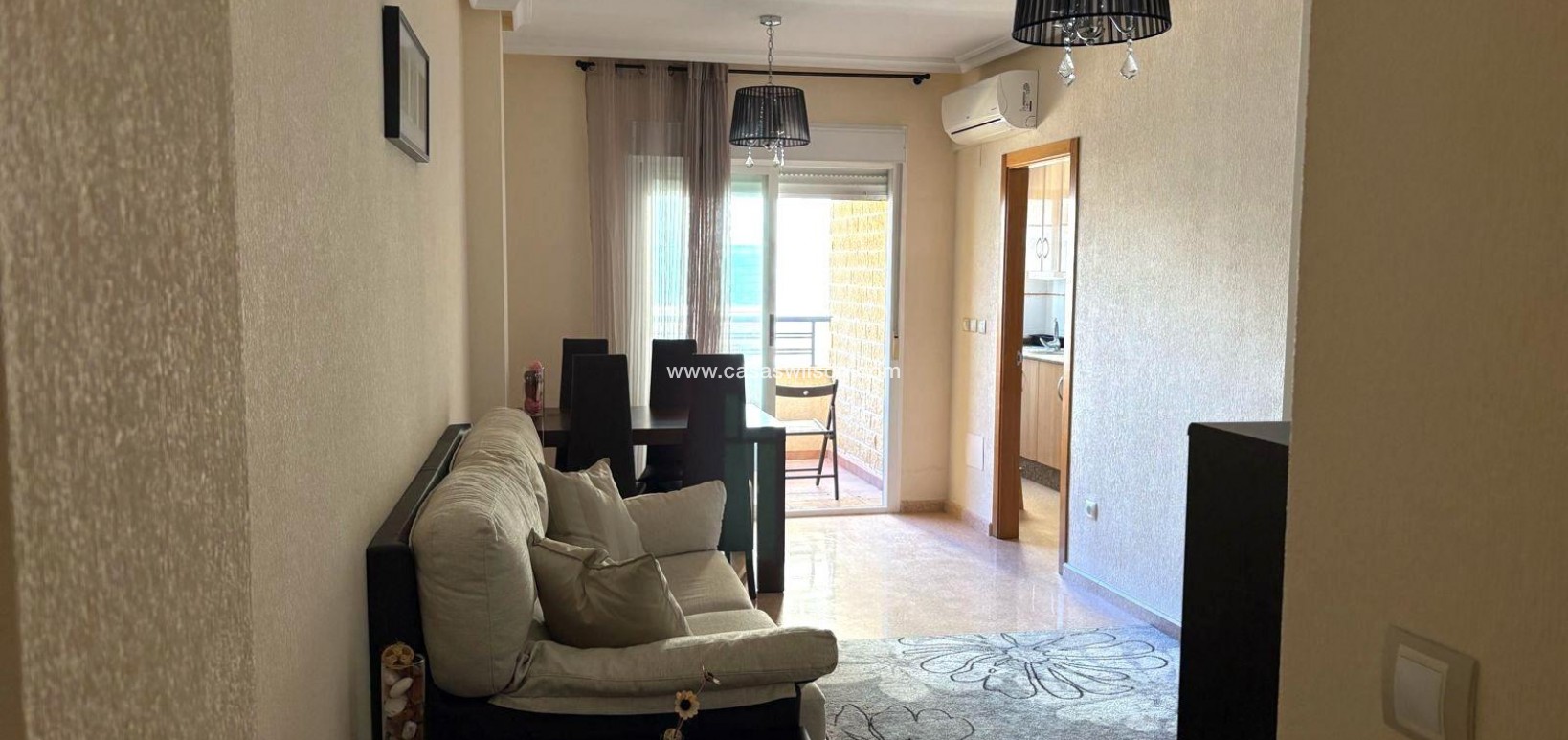 Sale - Apartment - Torrevieja - Centro