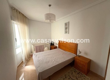 Sale - Apartment - Torrevieja - Centro