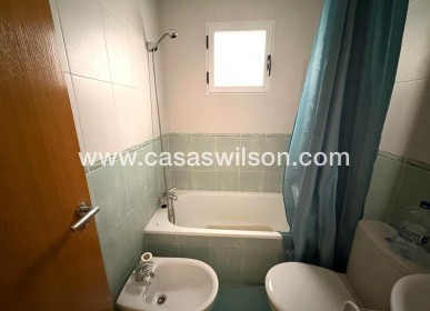 Sale - Apartment - Torrevieja - Centro