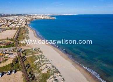 Nueva construcción  - Chalet - Pilar de la Horadada