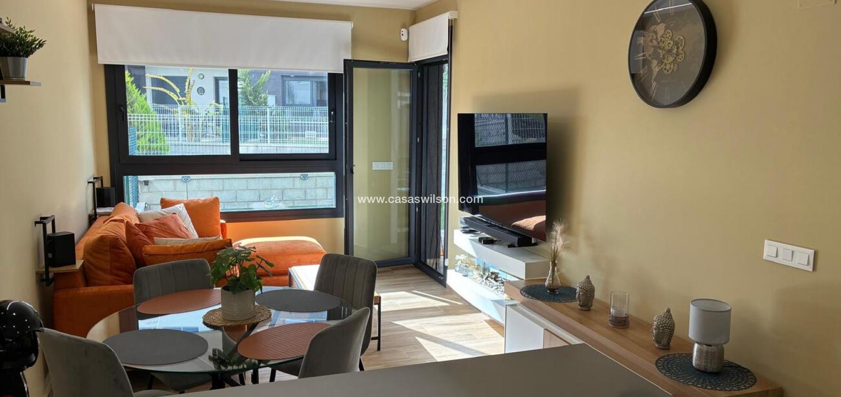 Sale - Apartment - Villamartin - Costa Blanca