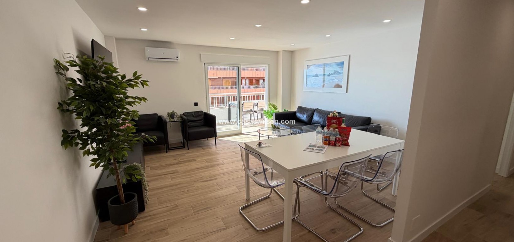 Sale - Apartment - Torrevieja - Costa Blanca