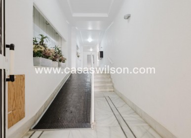 Sale - Apartment - Torrevieja - Costa Blanca