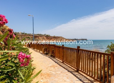 Sale - Apartment - Dehesa de Campoamor - Costa Blanca