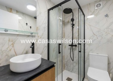 Sale - Apartment - Torrevieja - Costa Blanca