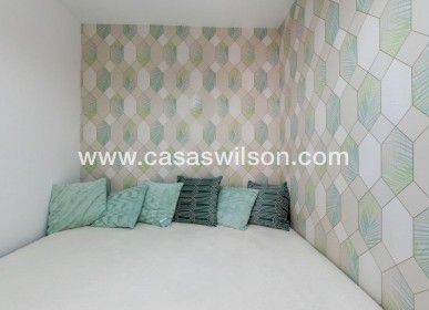 Sale - Apartment - Torrevieja - Costa Blanca