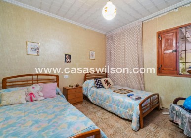 Sale - Country Property/Finca - Orihuela - Inland