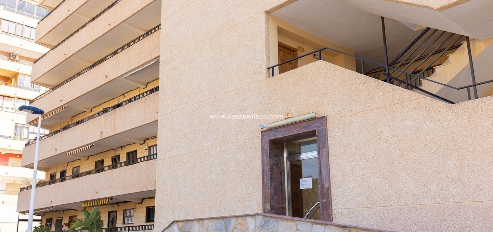 Sale - Apartment - Torrevieja - Costa Blanca