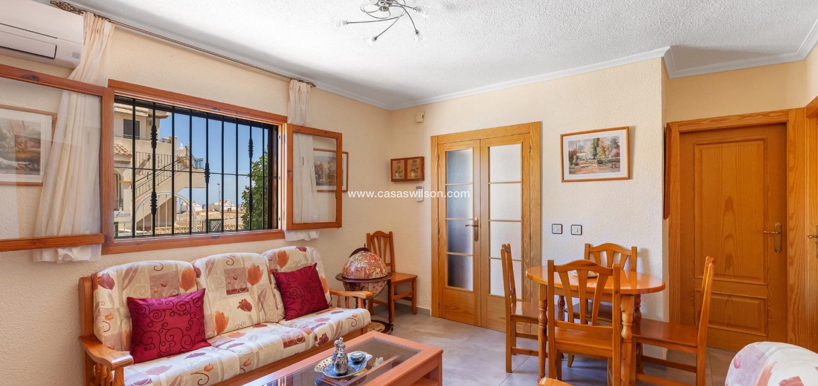 Sale - Villa - Torrevieja - Costa Blanca