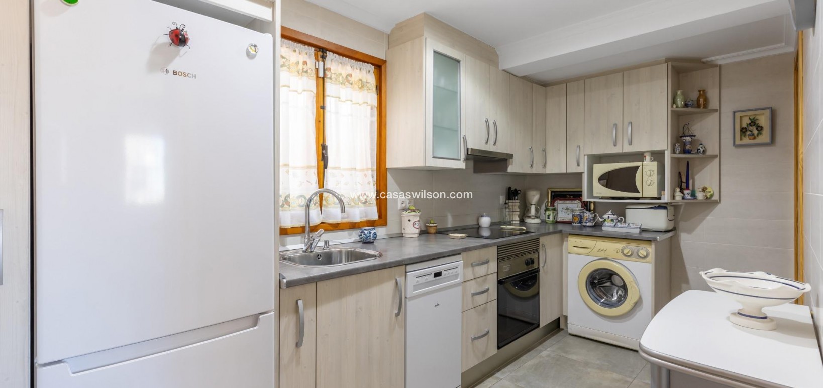 Sale - Villa - Torrevieja - Costa Blanca