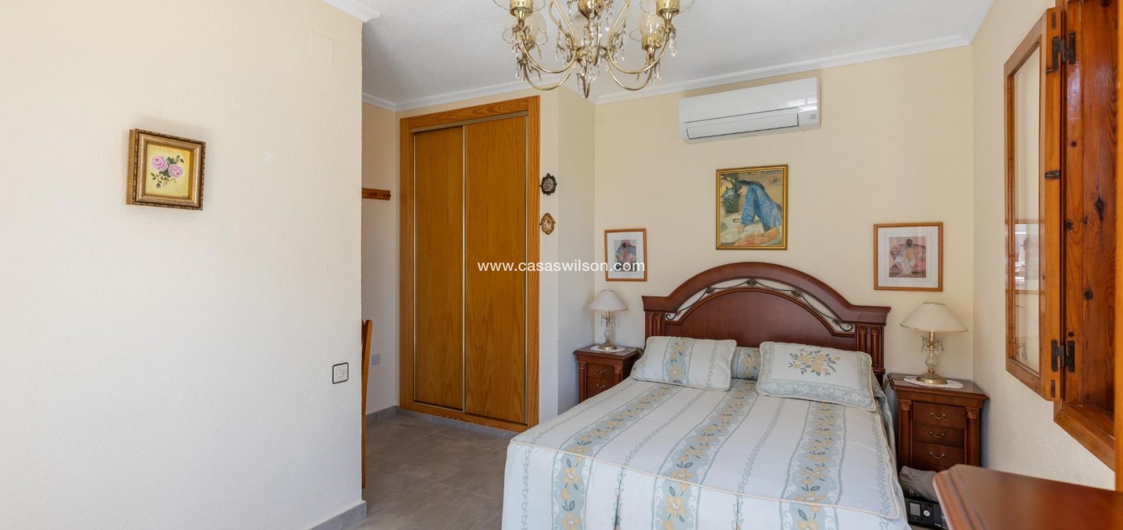 Sale - Villa - Torrevieja - Costa Blanca