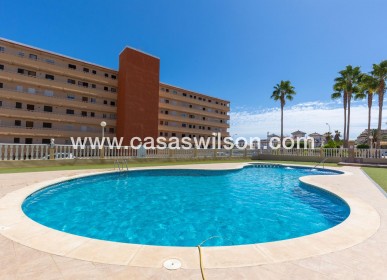Sale - Villa - Torrevieja - Costa Blanca