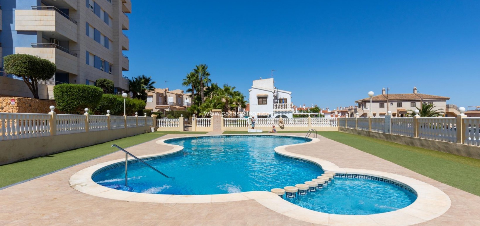 Sale - Villa - Torrevieja - Costa Blanca