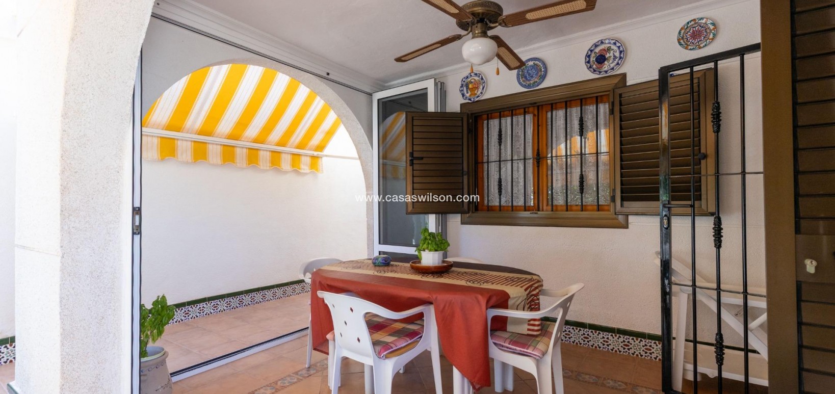Sale - Villa - Torrevieja - Costa Blanca