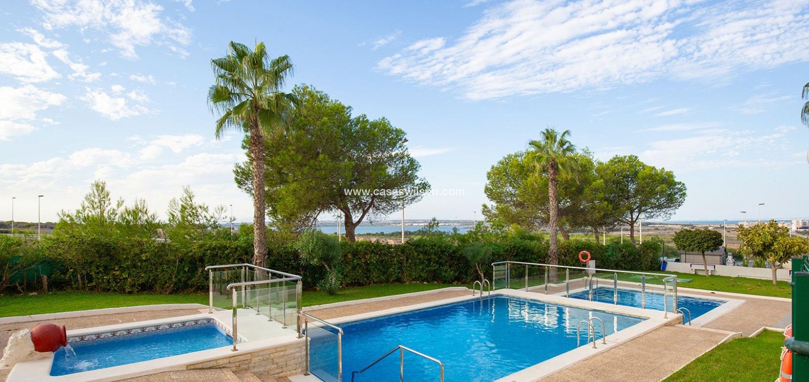 Sale - Apartment - Torrevieja - Costa Blanca