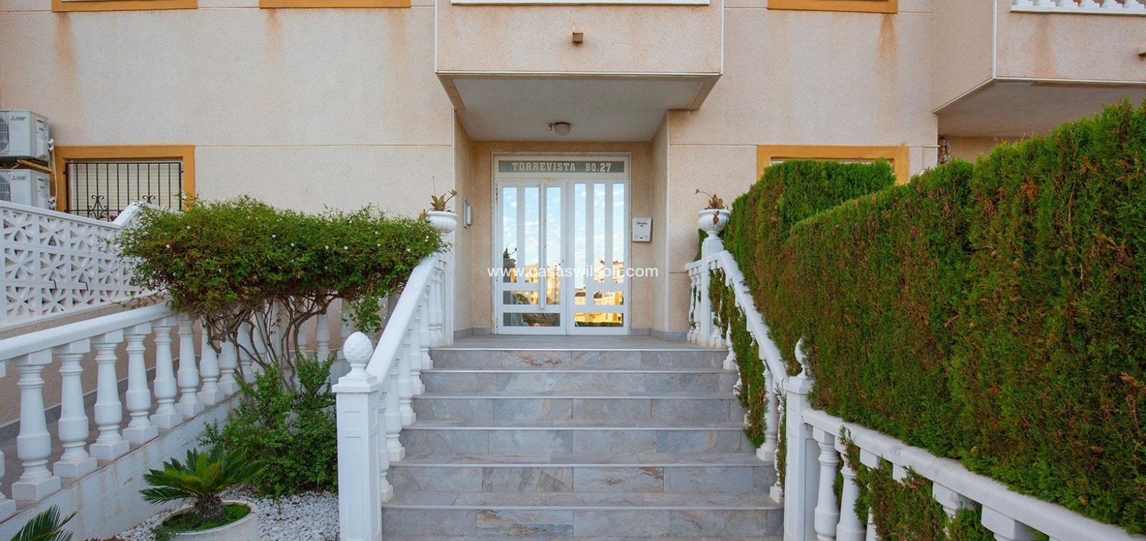 Sale - Apartment - Torrevieja - Costa Blanca