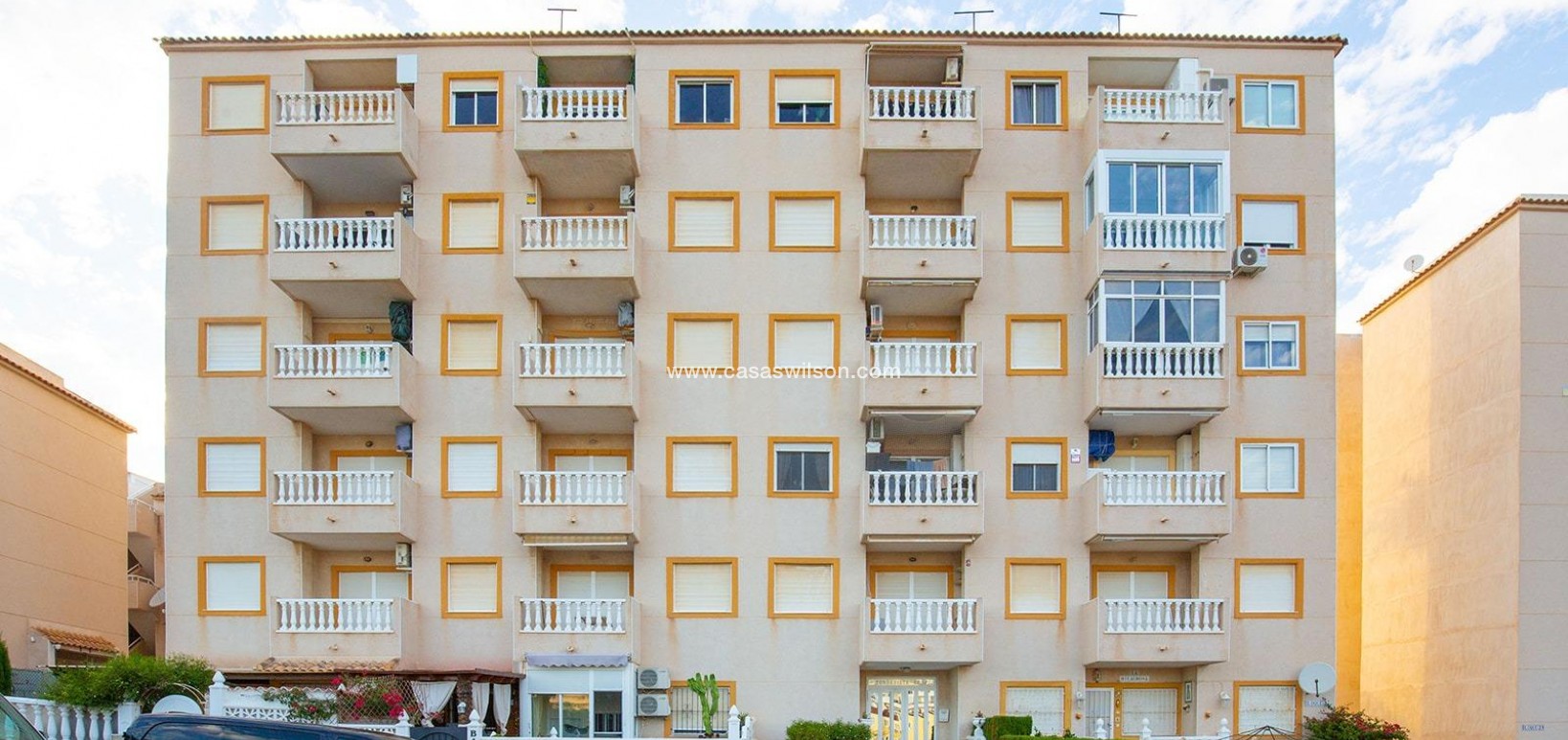 Sale - Apartment - Torrevieja - Costa Blanca