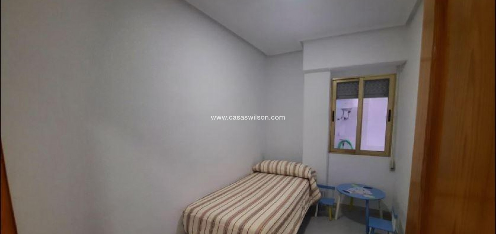 Sale - Apartment - Torrevieja - Costa Blanca