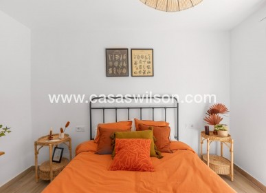 Sale - Apartment - Torrevieja - Costa Blanca