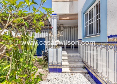 Sale - Bungalow - Torrevieja - Costa Blanca