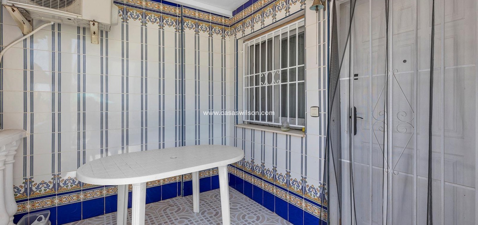 Sale - Bungalow - Torrevieja - Costa Blanca