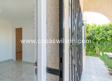 Sale - Townhouse - Torrevieja - Costa Blanca