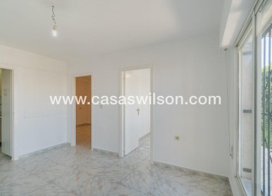 Sale - Townhouse - Torrevieja - Costa Blanca