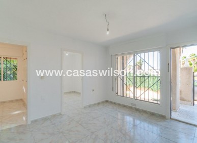 Sale - Townhouse - Torrevieja - Costa Blanca