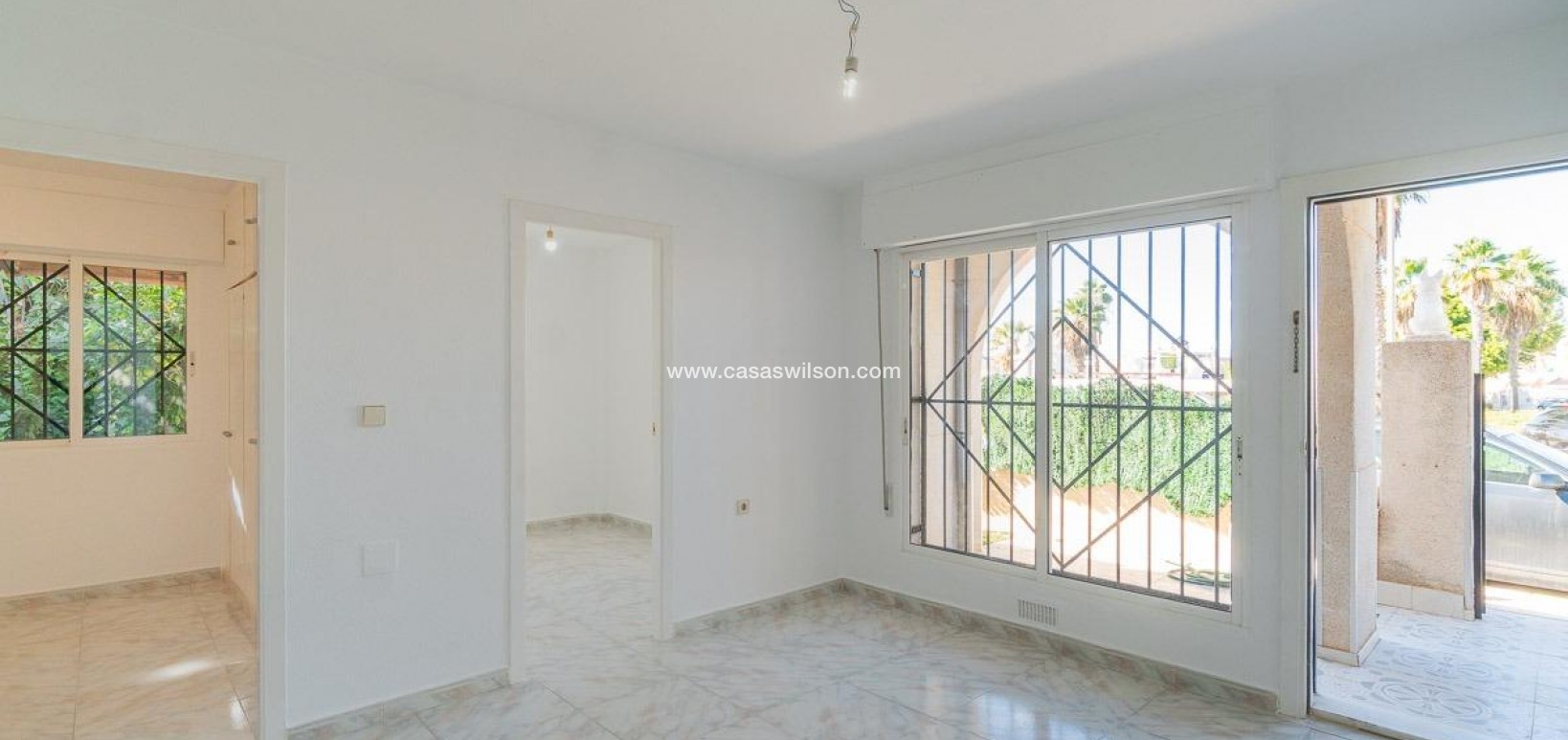 Sale - Townhouse - Torrevieja - Costa Blanca