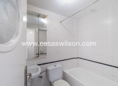 Sale - Townhouse - Torrevieja - Costa Blanca