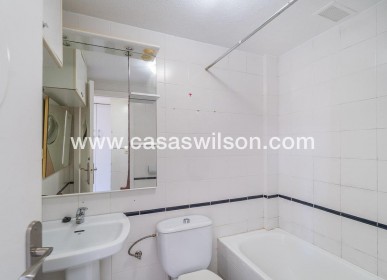 Sale - Townhouse - Torrevieja - Costa Blanca