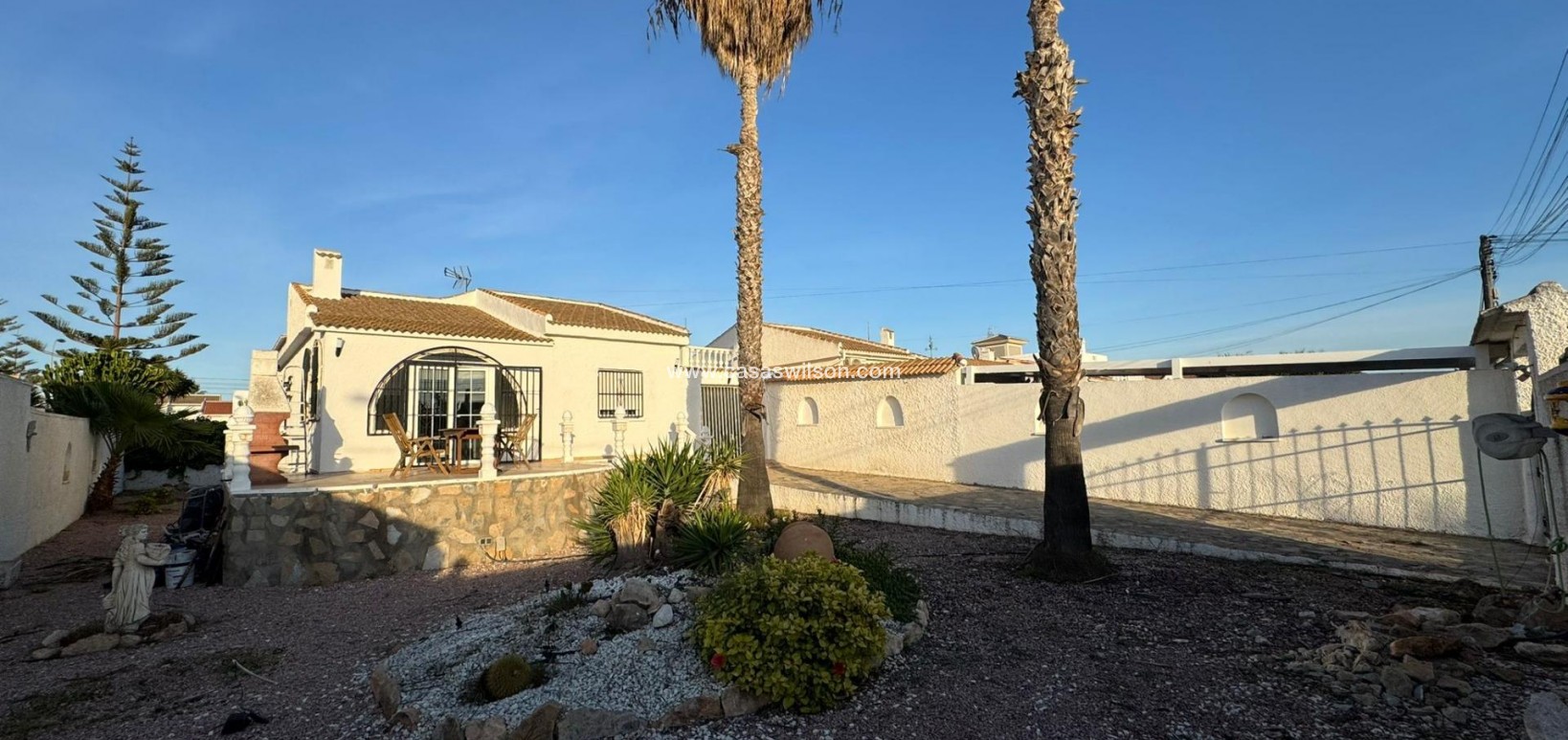 Sale - Villa - Torrevieja - Costa Blanca