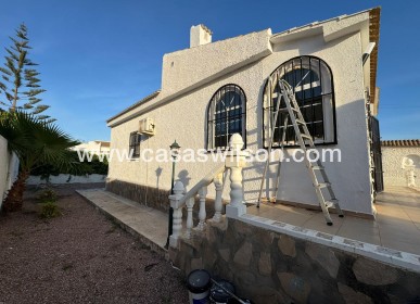 Sale - Villa - Torrevieja - Costa Blanca