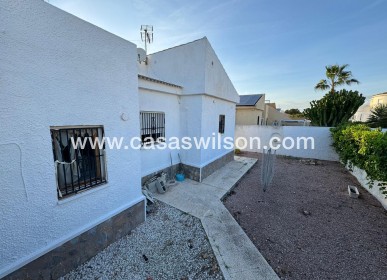 Sale - Villa - Torrevieja - Costa Blanca