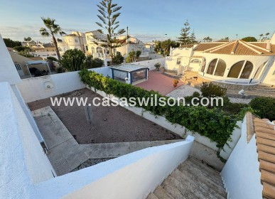 Sale - Villa - Torrevieja - Costa Blanca