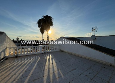 Sale - Villa - Torrevieja - Costa Blanca