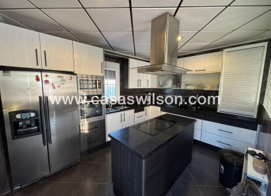 Sale - Villa - Torrevieja - Costa Blanca