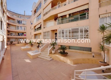 Sale - Apartment - Torrevieja - Costa Blanca