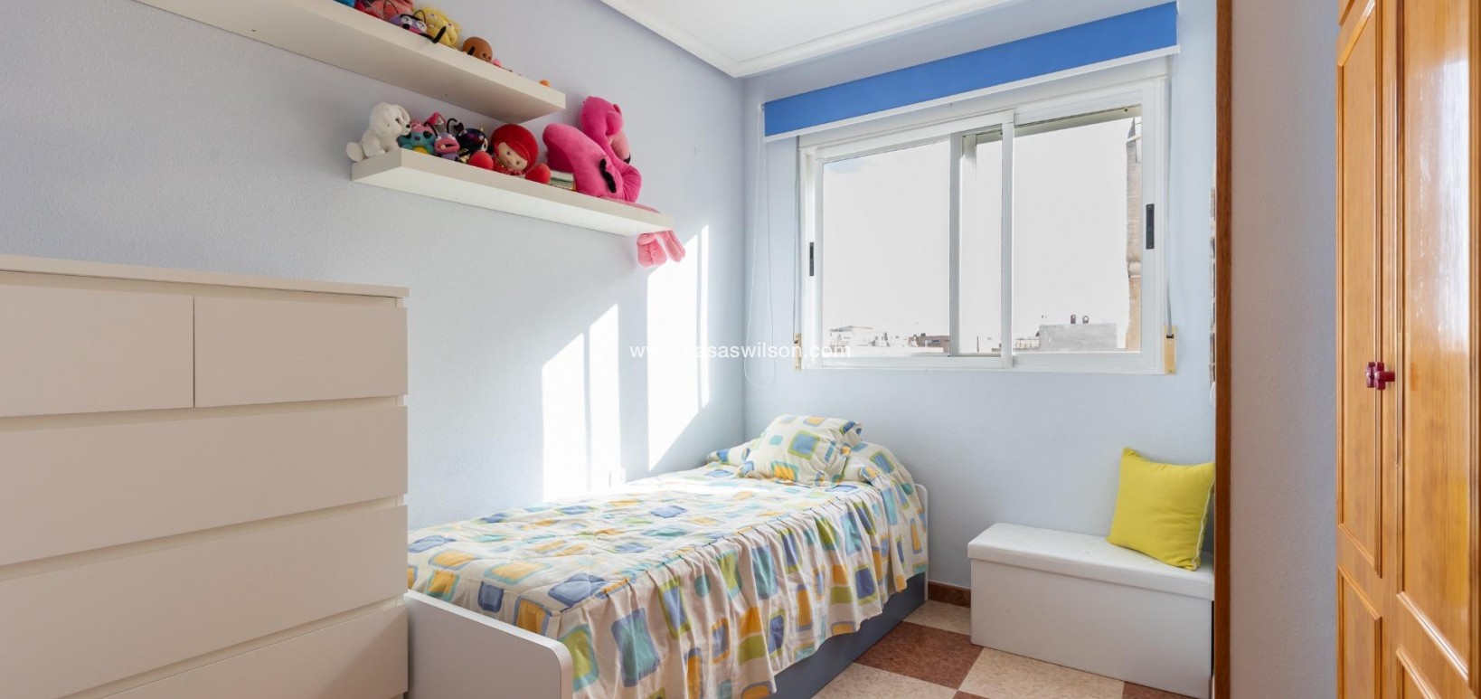 Sale - Apartment - Torrevieja - Costa Blanca