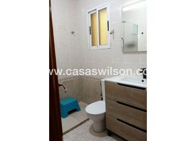 Sale - Townhouse - Torrevieja - Torretas